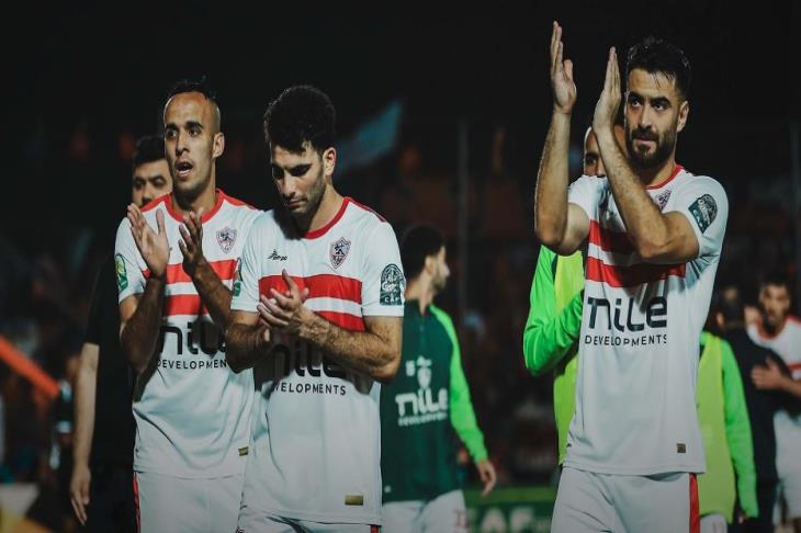 بعثة الزمالك تصل القاهرة بعد مباراة نهضة بركان